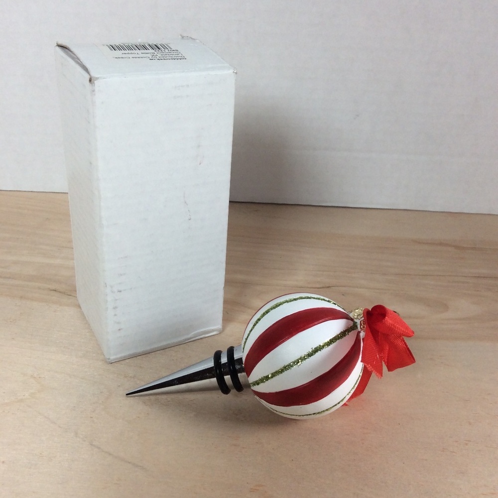 Cobble Creek Peppermint Ornament Ball Wine Bottle Stopper Christmas Holidays NIB